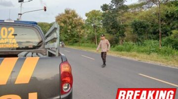 Giat patroli kota presisi pengaturan lalu lintas pagi di wilayah polsek brondong.