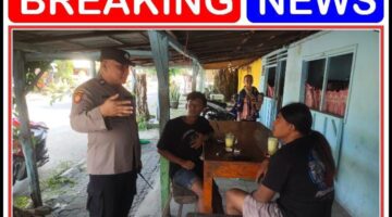 Giat petugas jaga polsek bluluk melaksanakan giat patroli dialogis dalam rangka binluh antisipasi 3C (Curat, Curas dan Curanmor) di wilayah polsek bluluk.