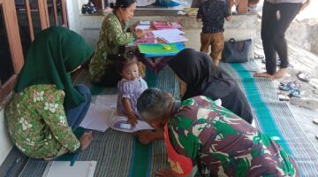 Babinsa Pohgajih Dampingi Posyandu, Wujudkan Tumbuh Kembang Balita Optimal Dan Cegah Stunting