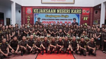 Kajatisu Berikan Motivasi ke Kejari Karo Menuju WBK